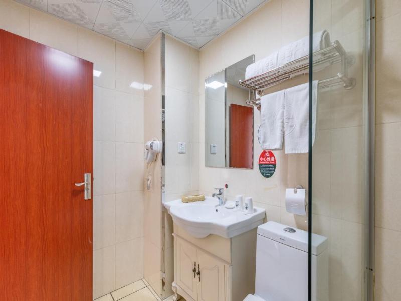 Greentree Inn Liaoning Dalian Development Zone Jinma Road Pedestrian Street Express Hotel Esterno foto