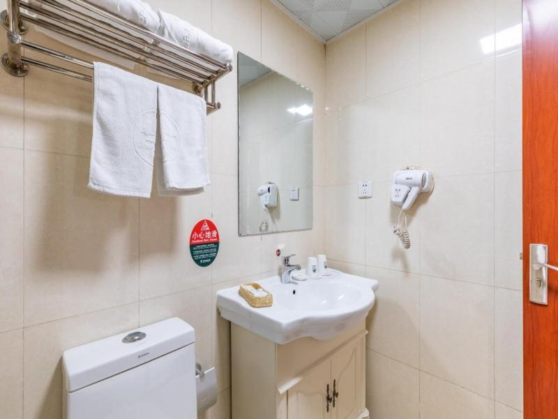 Greentree Inn Liaoning Dalian Development Zone Jinma Road Pedestrian Street Express Hotel Esterno foto