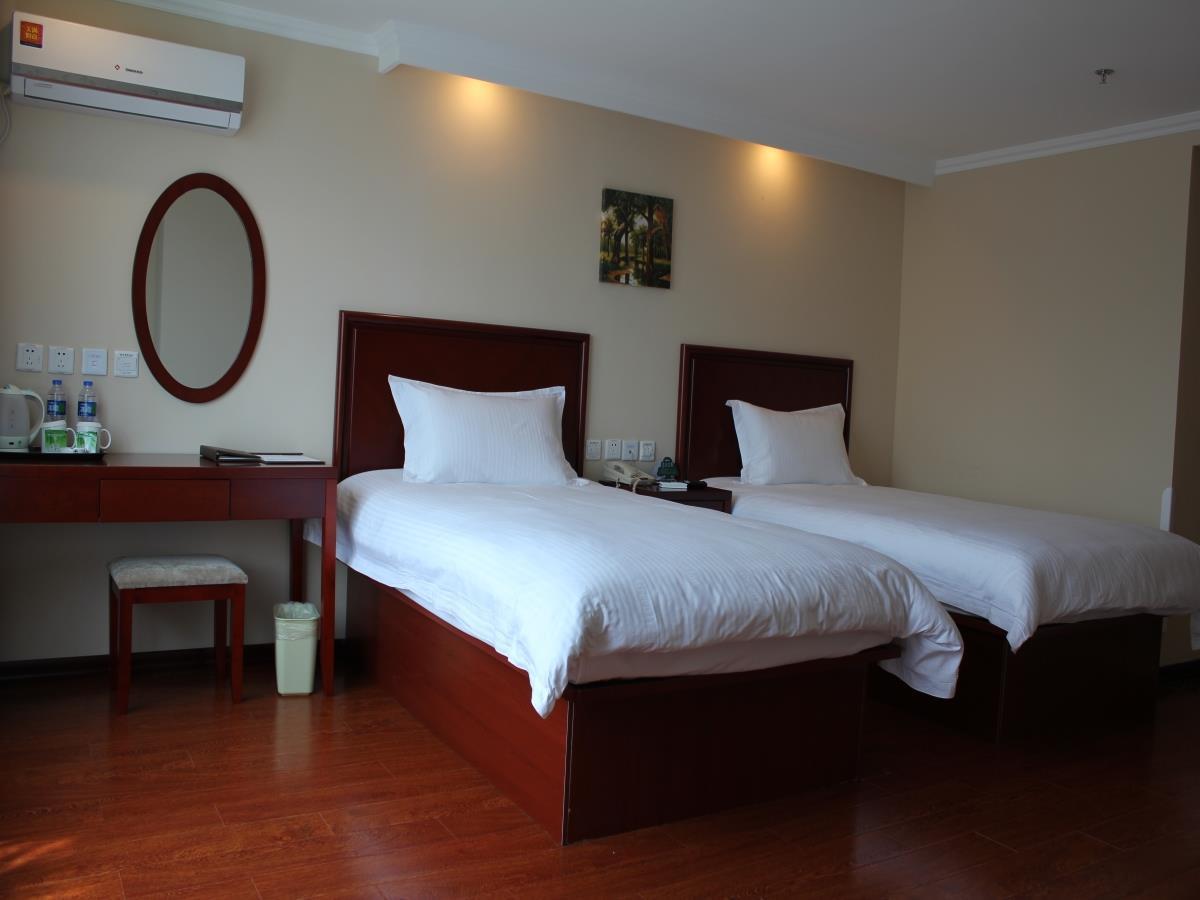 Greentree Inn Liaoning Dalian Development Zone Jinma Road Pedestrian Street Express Hotel Esterno foto