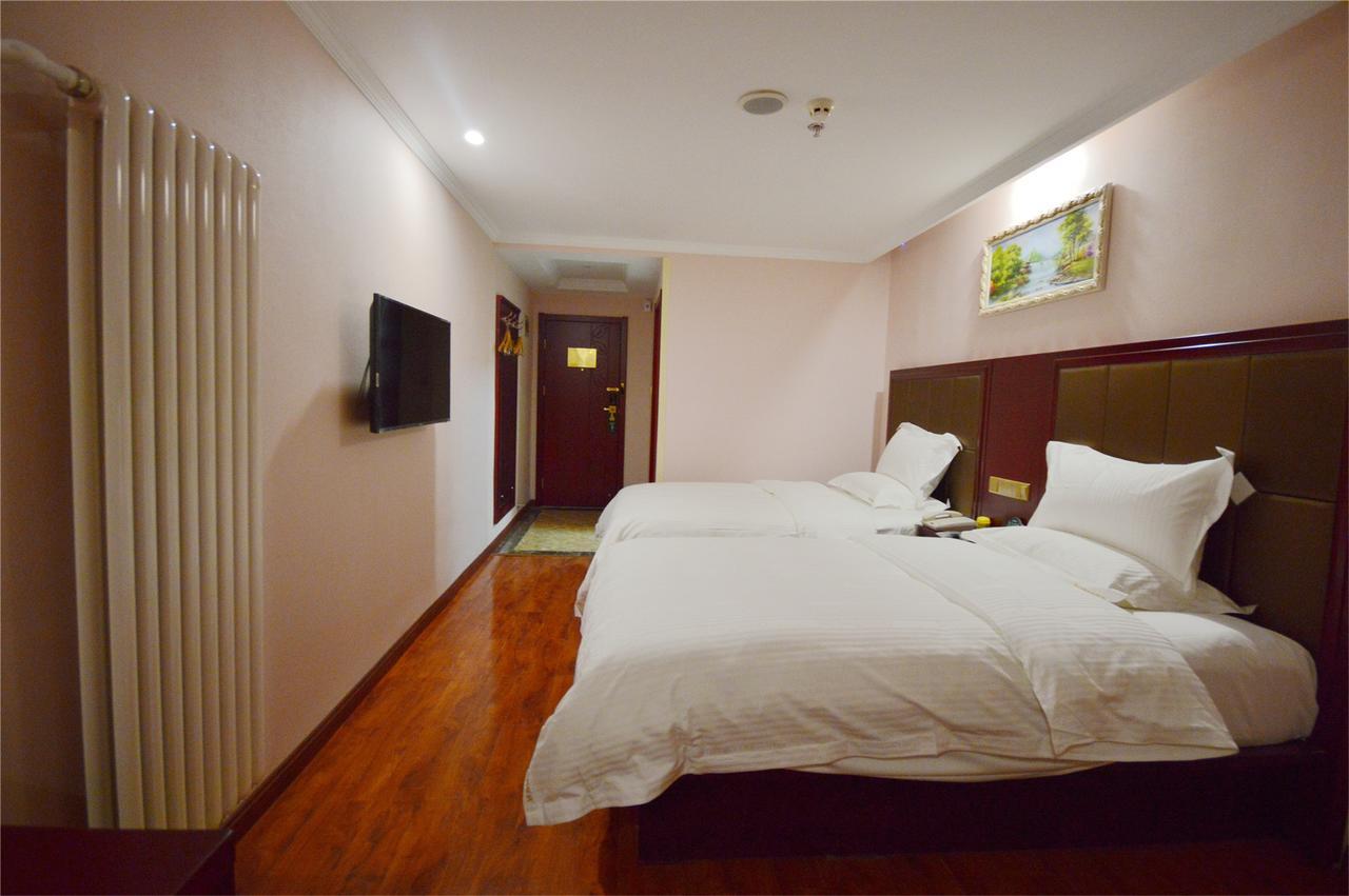 Greentree Inn Liaoning Dalian Development Zone Jinma Road Pedestrian Street Express Hotel Esterno foto
