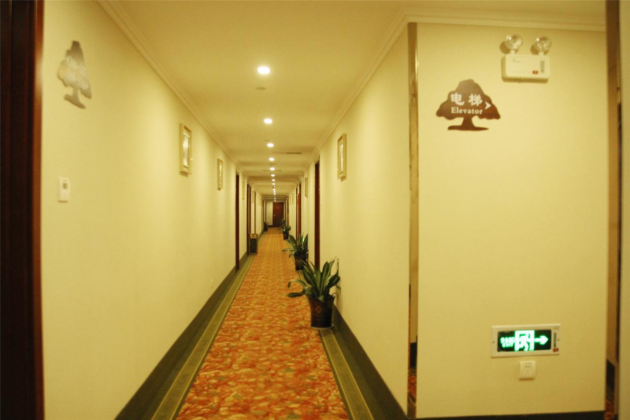 Greentree Inn Liaoning Dalian Development Zone Jinma Road Pedestrian Street Express Hotel Esterno foto