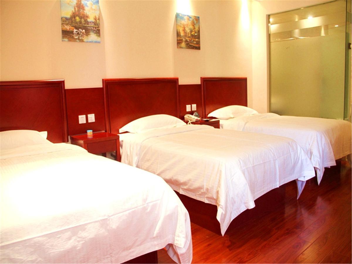 Greentree Inn Liaoning Dalian Development Zone Jinma Road Pedestrian Street Express Hotel Esterno foto